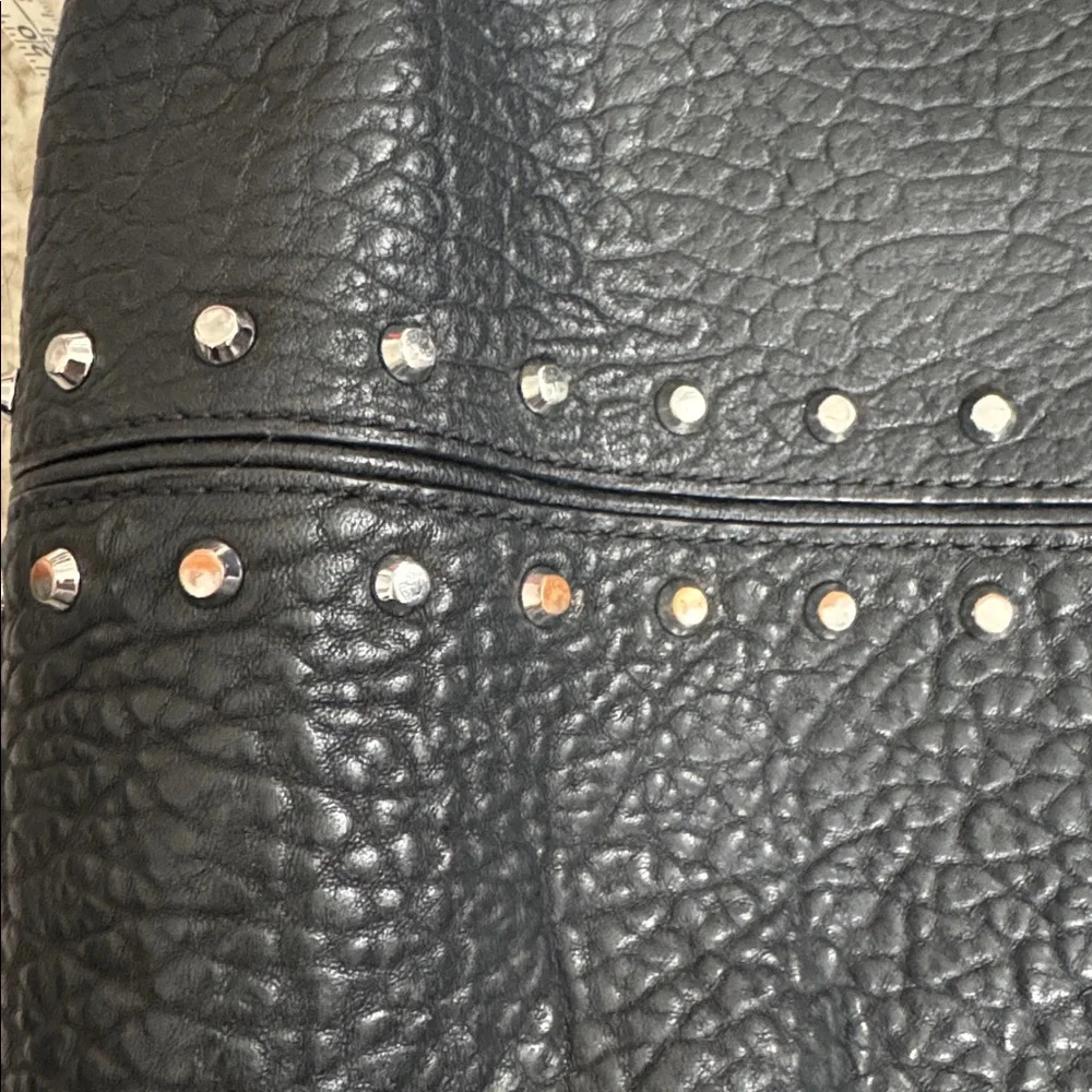 MICHAEL KORS UPTOWN ASTOR STUDDED LEATHER BAG Black